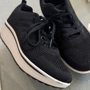 Black Women's Athletic Sneakers